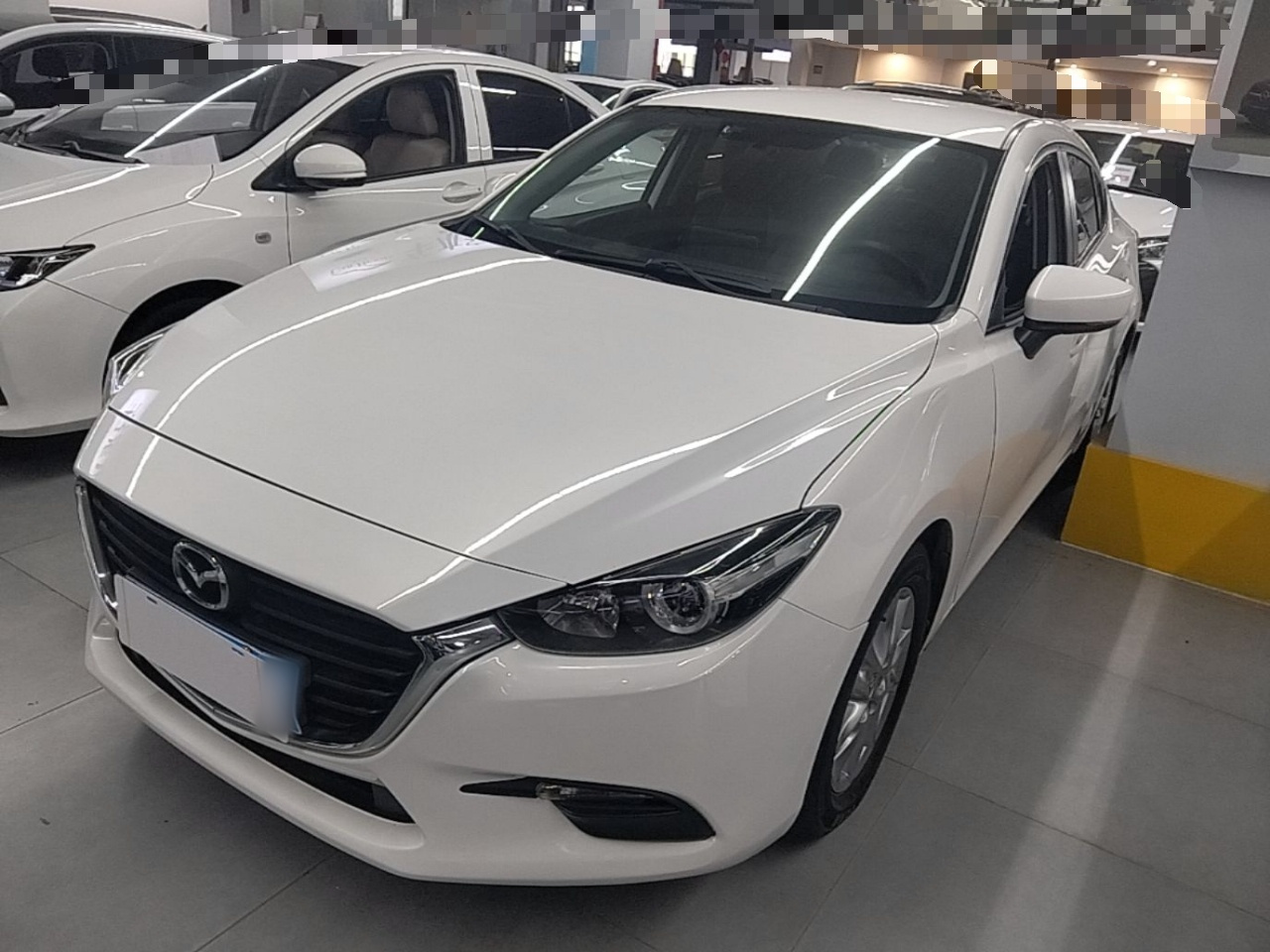 3 Axela 2017 Sedan 1.5L AT Comfort China V