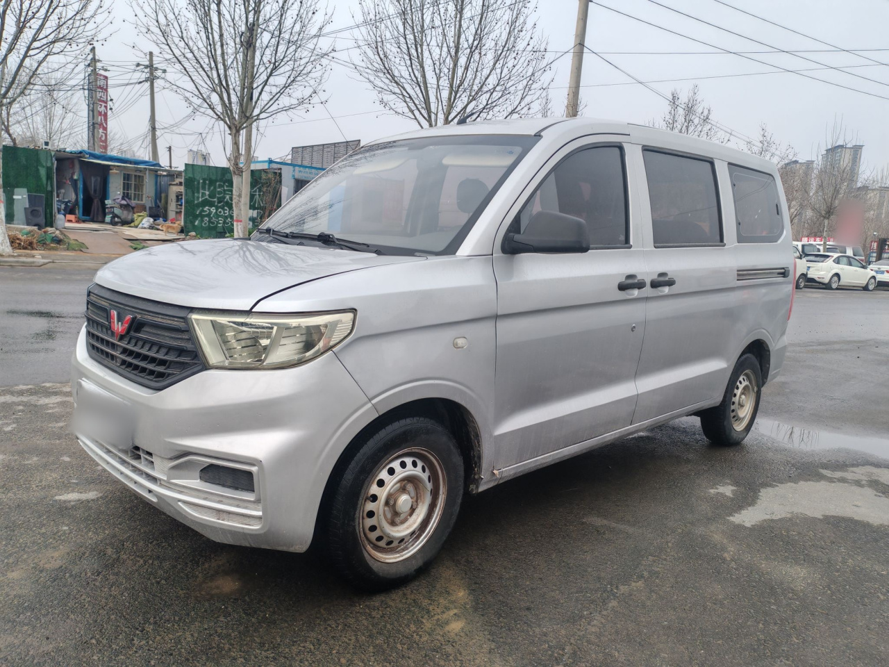 Wuling Hongguang V 2022 1.5L LAR photo 4