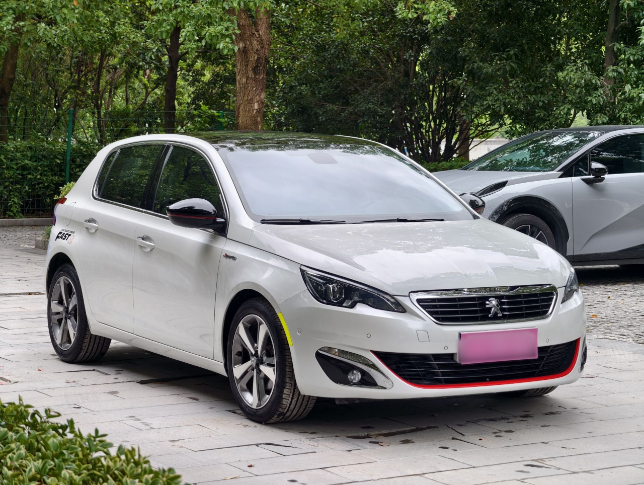 308S 2015 1.6T AT photo 3