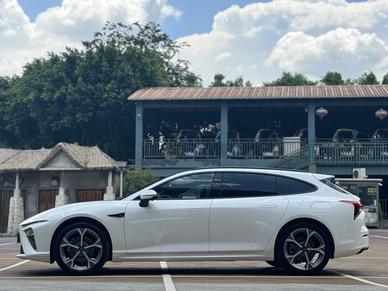 Neta S 2024 EREV 300 Pro photo 3