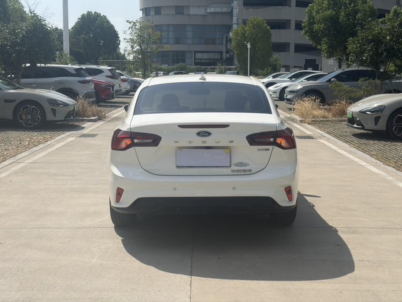 Focus 2022 Sedan EcoBoost 180 AT photo 4