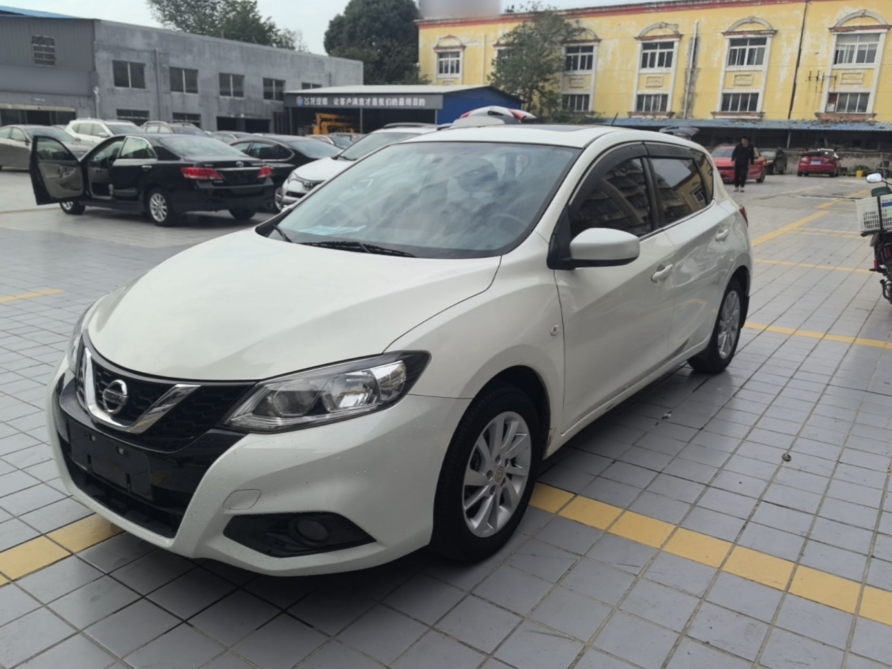 Tiida 2016 1.6L CVT