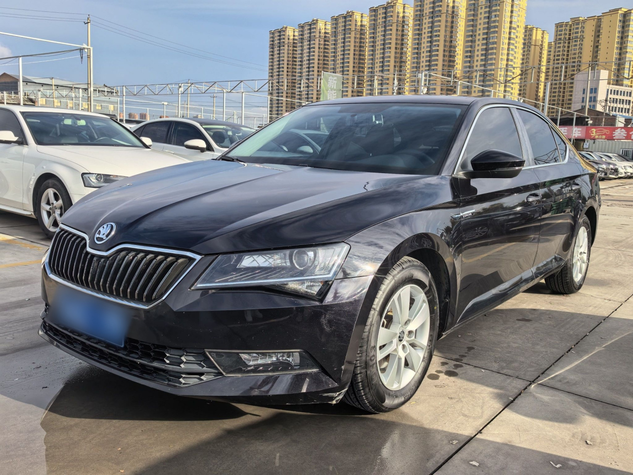 Superb 2016 TSI330 DSG