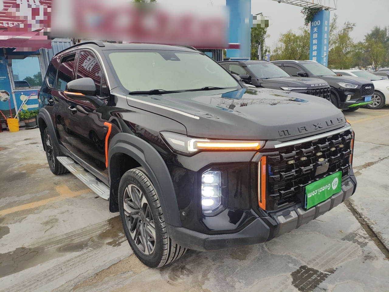 MAXUS 2023 2.0T Flagship 6-Seater photo 3