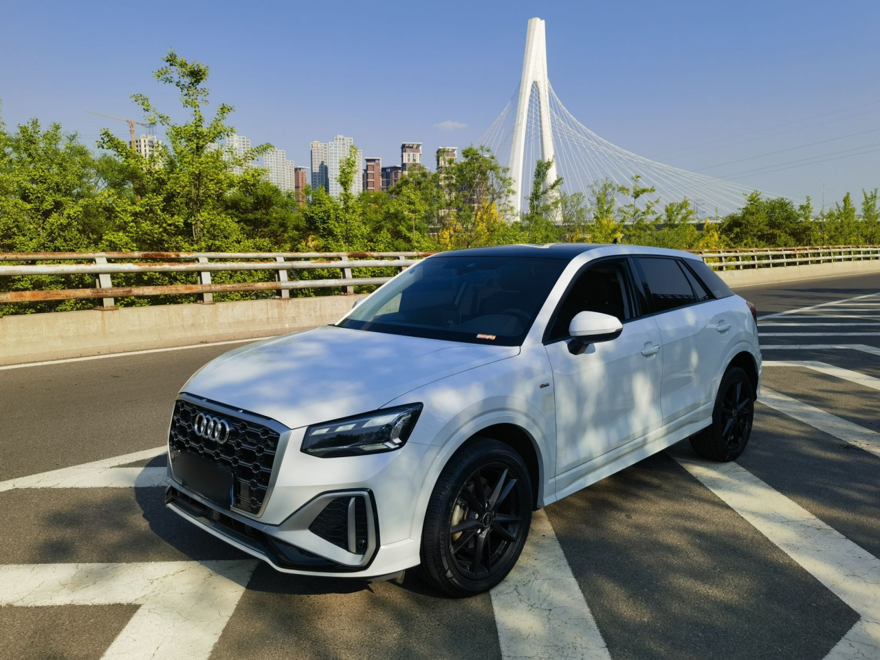 Q2L 2022 35 TFSI Progressive Dynamic photo 2