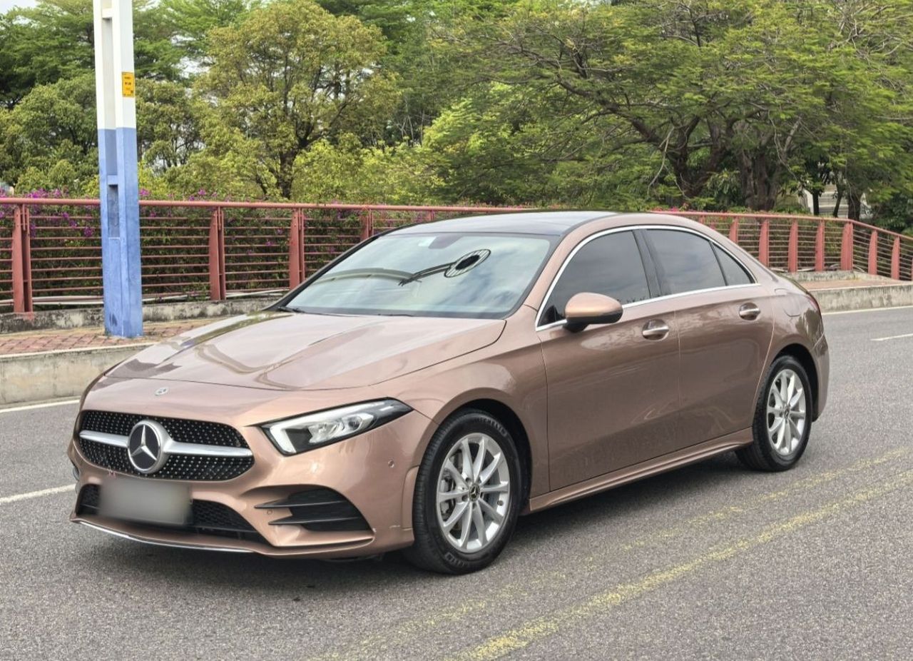 A-Class 2020 Facelift A 200 L Sport Dynamic