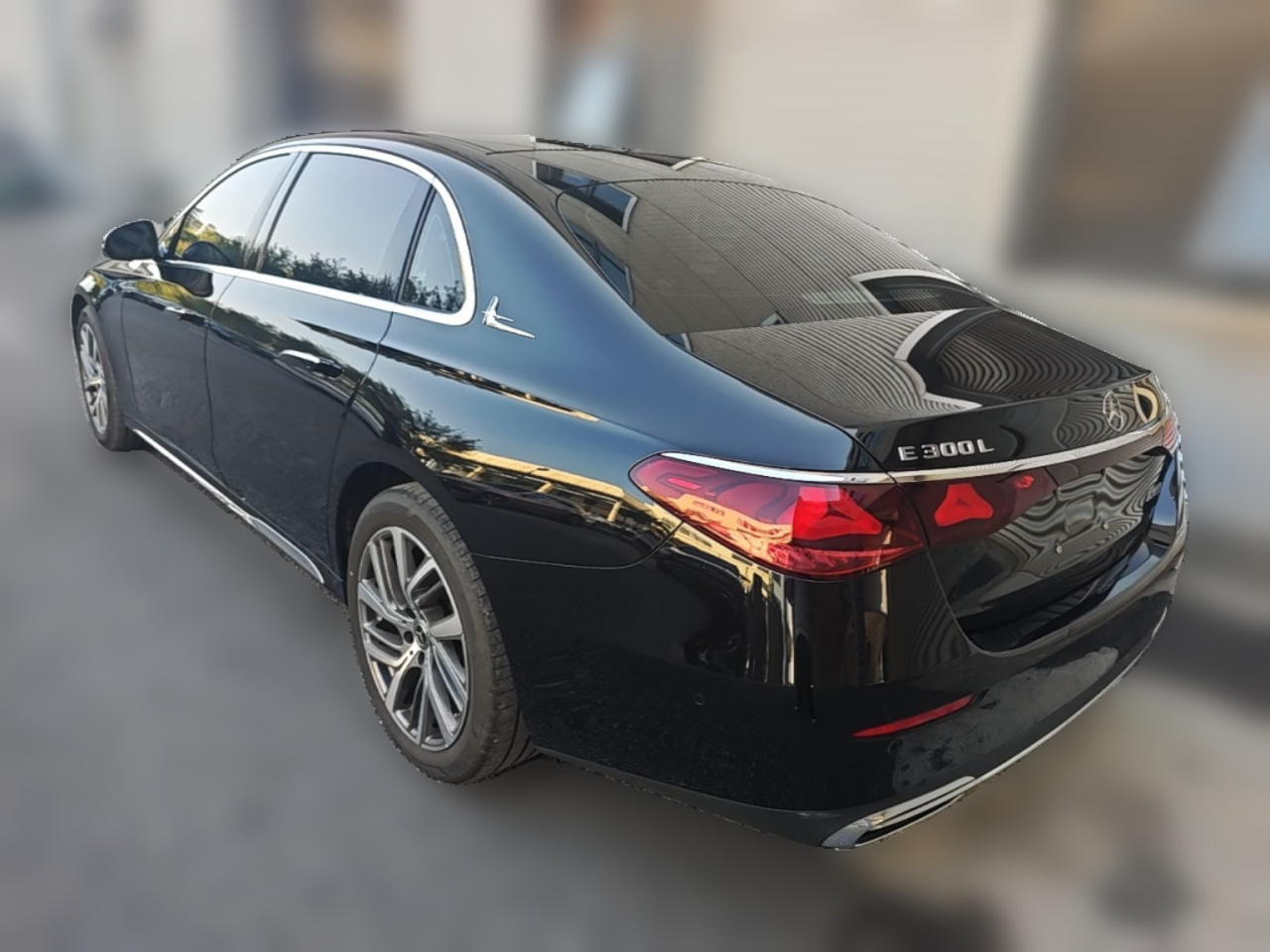 E-Class 2024 Facelift E 300 L Fashion photo 4
