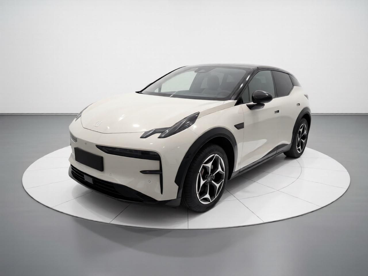 X 2025 5-Seater RWD
