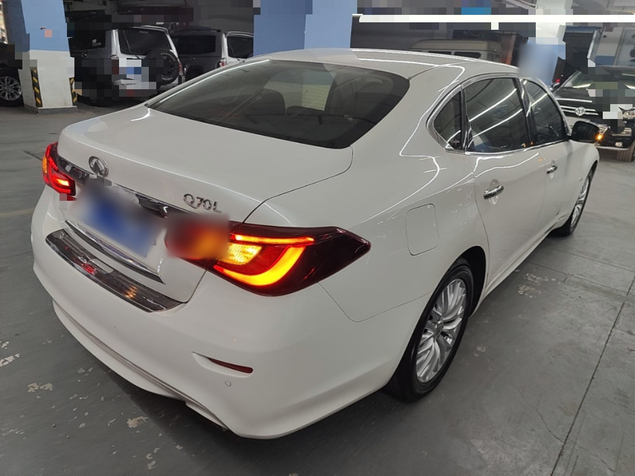 Q70 2019 Q70L 2.0T Elite PLUS photo 4