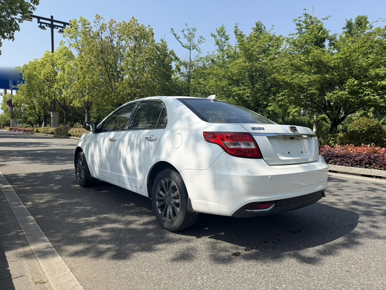 Vision 2017 1.5L MT photo 4