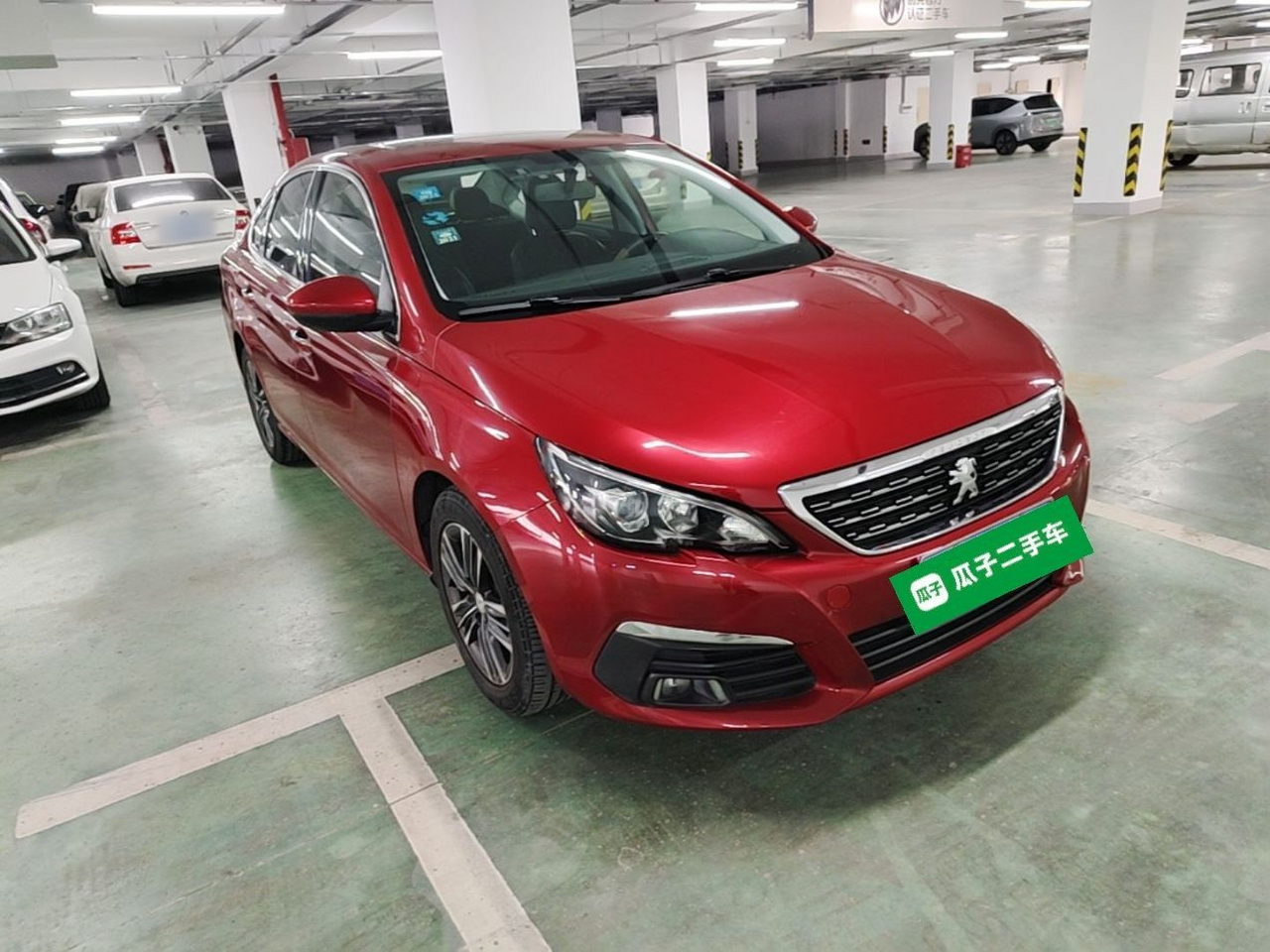 308 2016 1.6L AT Luxury photo 3