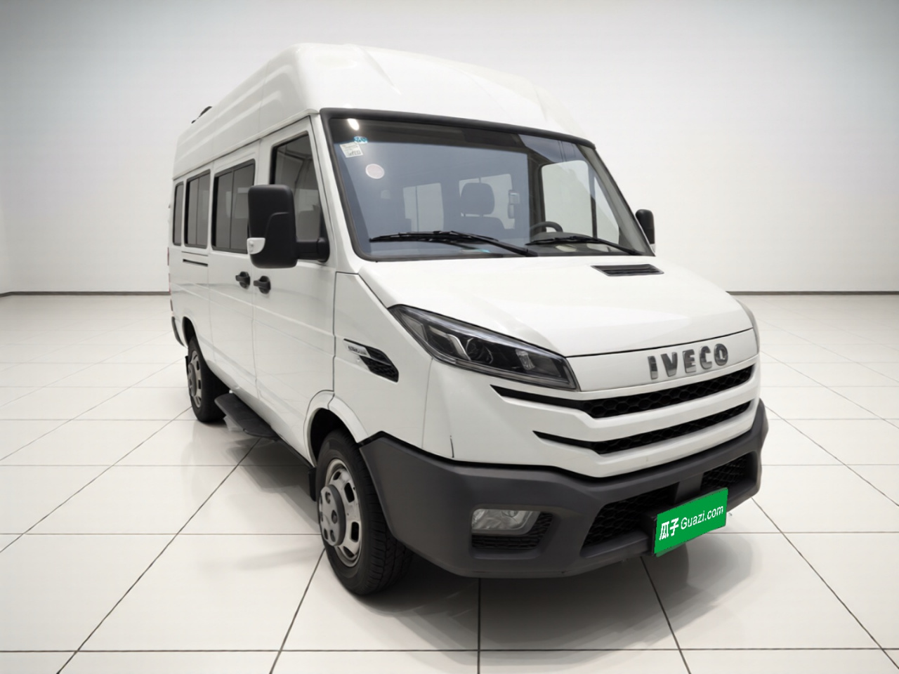 IVECO Daily 2023 2.5T A37M1 Long Wheelbase 5-9-Seater photo 3