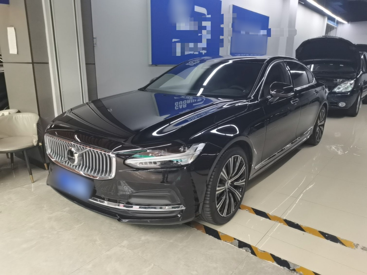 S90 2023 B5 Luxury