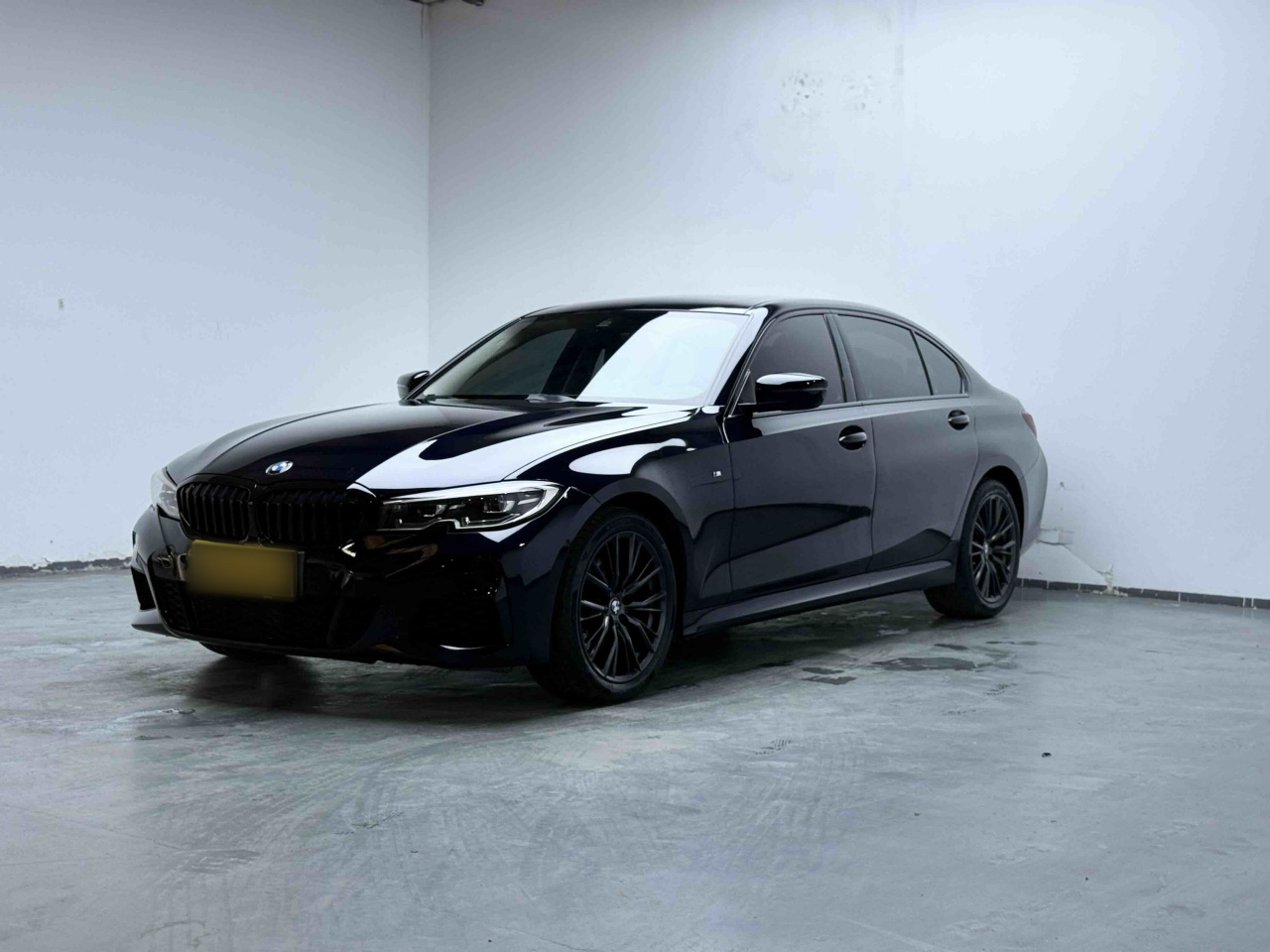 3 Series 2022 325Li M M Sport Night Package