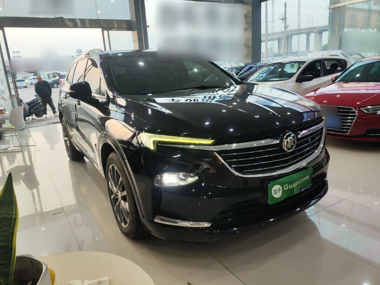 2022 652T AWD Premium 7-Seater photo 3