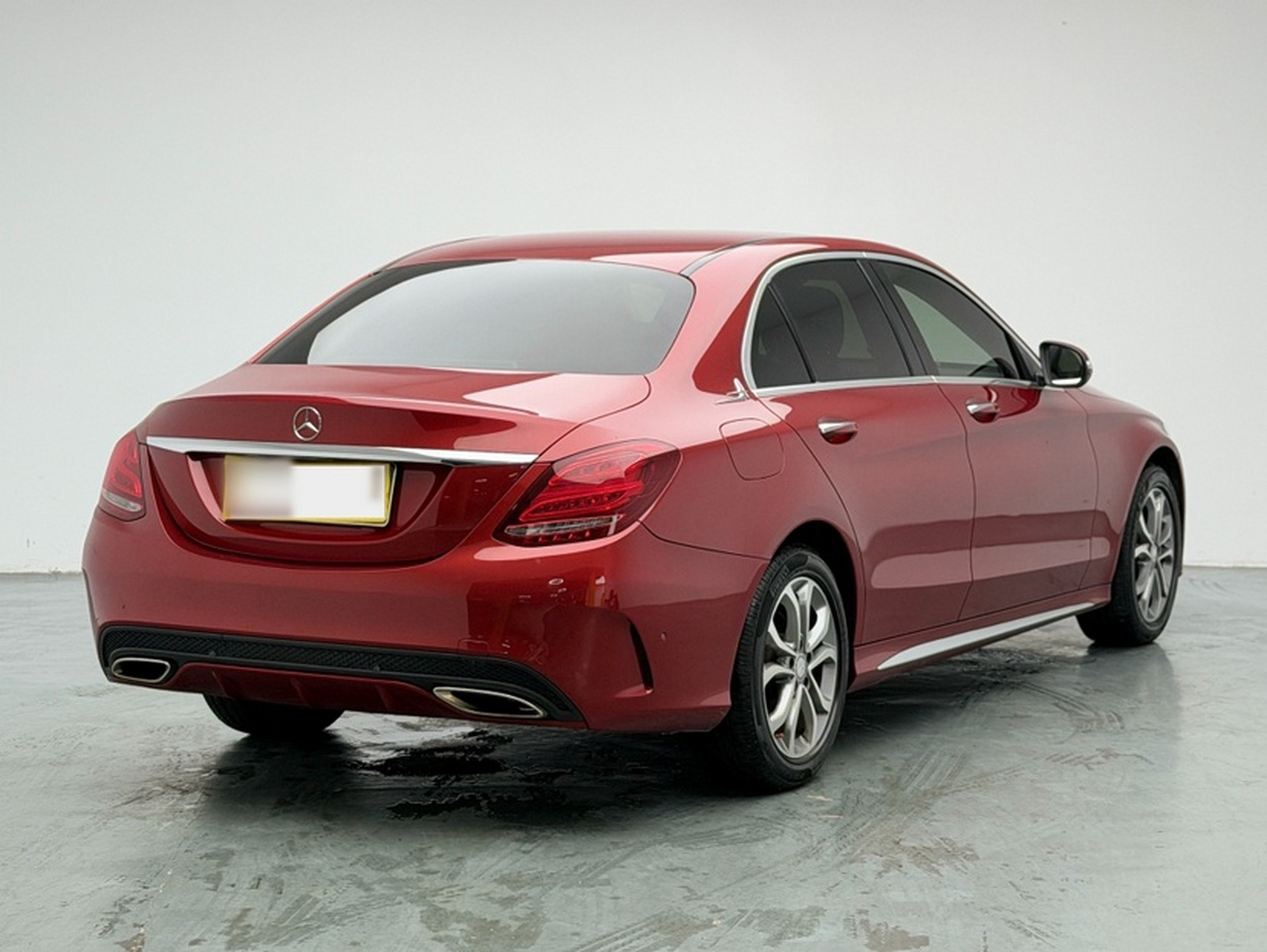 C-Class 2015 Facelift C 180 L Sport photo 4