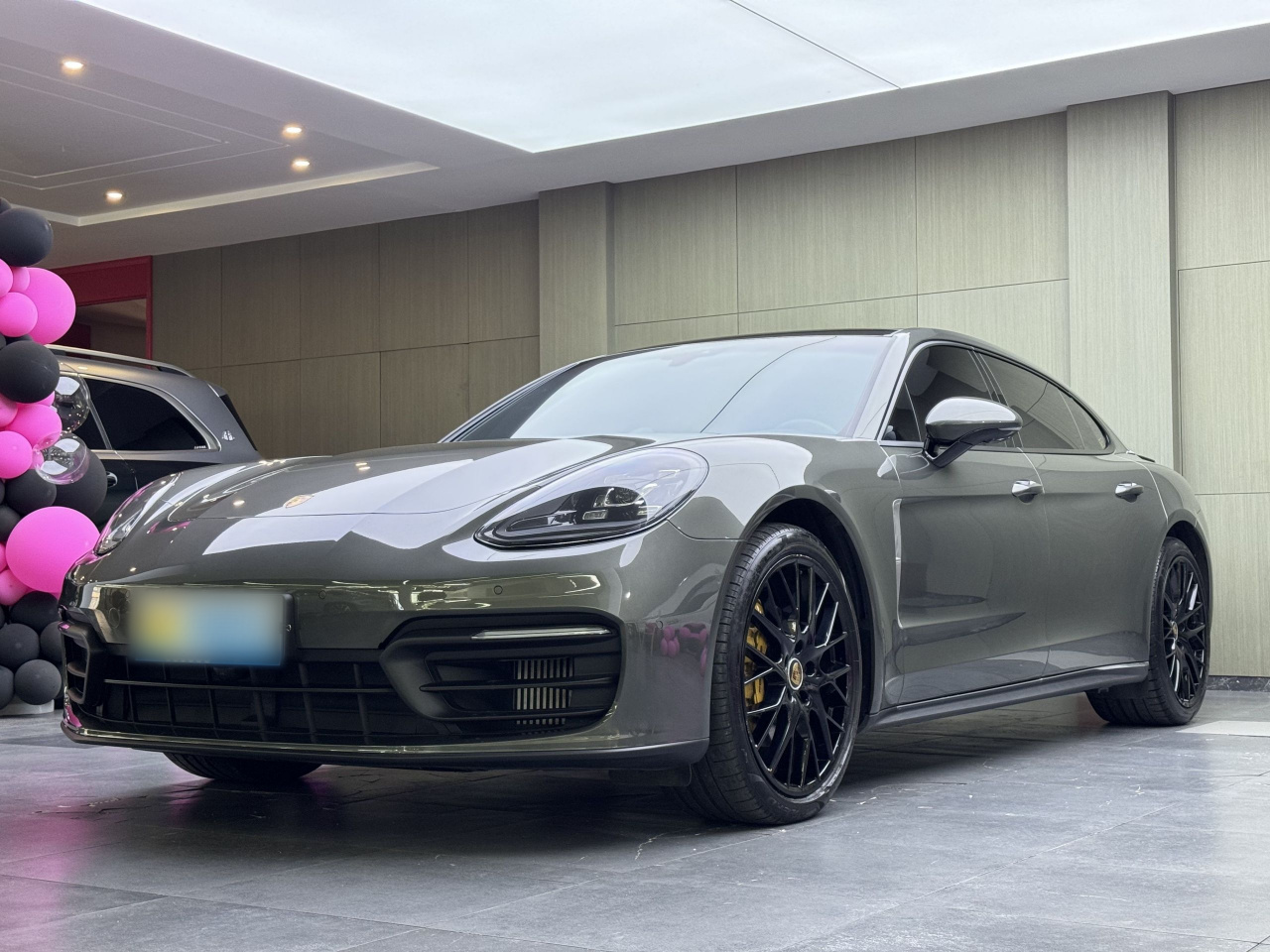 2023 Panamera 4 Executive Extended 2.9T