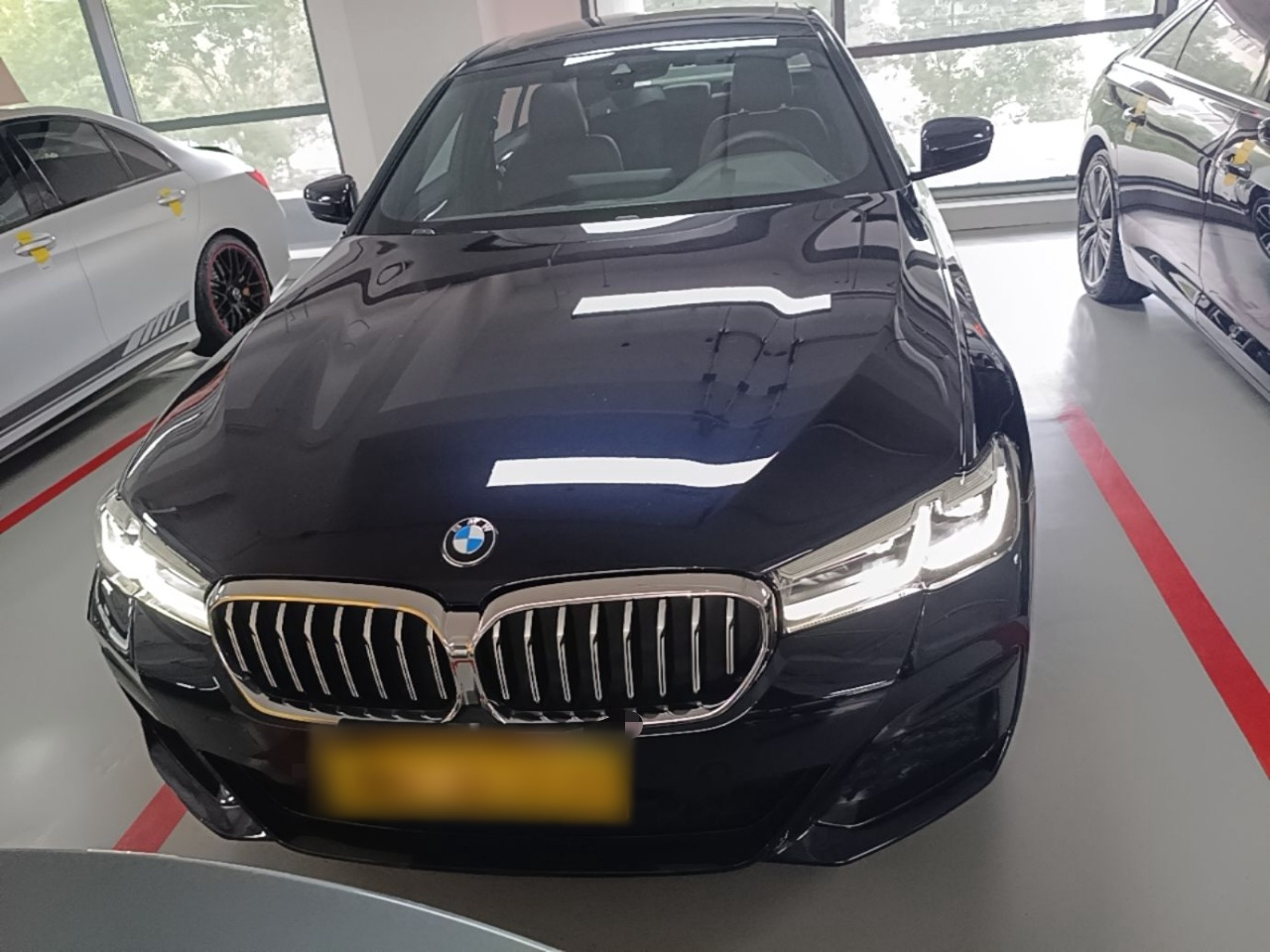 5 Series 2022 Facelift 525Li M Sport Package photo 2