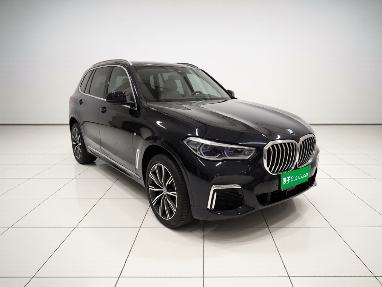 X5 2022 Facelift xDrive 30Li Exclusive M Sport Package photo 3