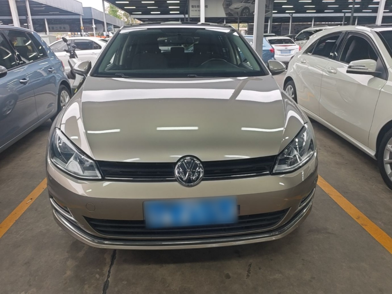 Golf 2016 230TSI AT Comfort photo 2