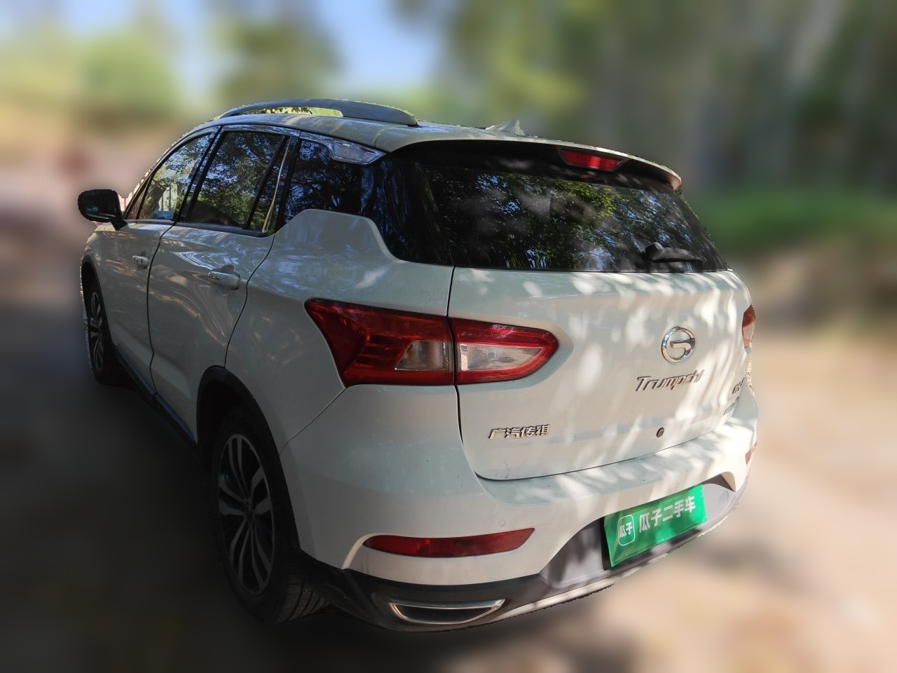 GAC Trumpchi GS4 2017 235T AT RWD Luxury Connected photo 4