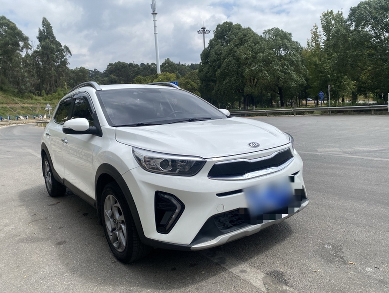 Stonic 2019 1.4L AT Sport China VI photo 3