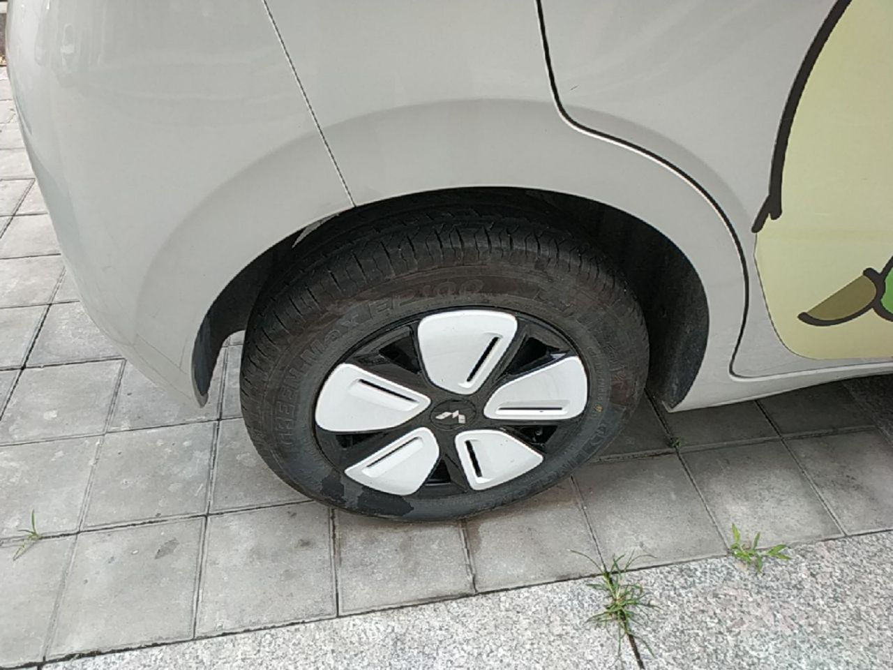 Hongguang MINIEV 2025 4th Gen 4-Door Advanced photo 3
