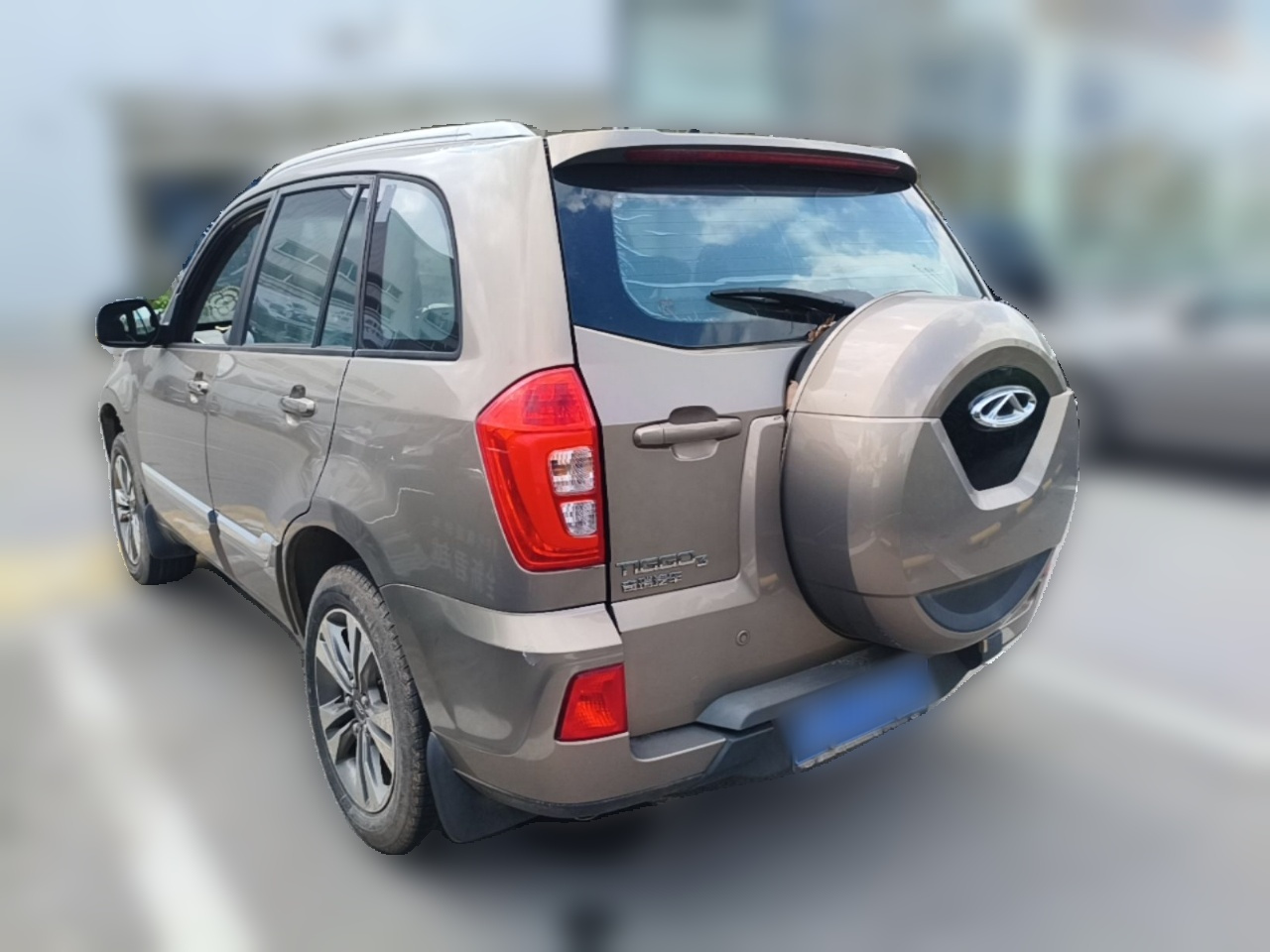 Tiggo 3 2014 1.6L MT photo 4