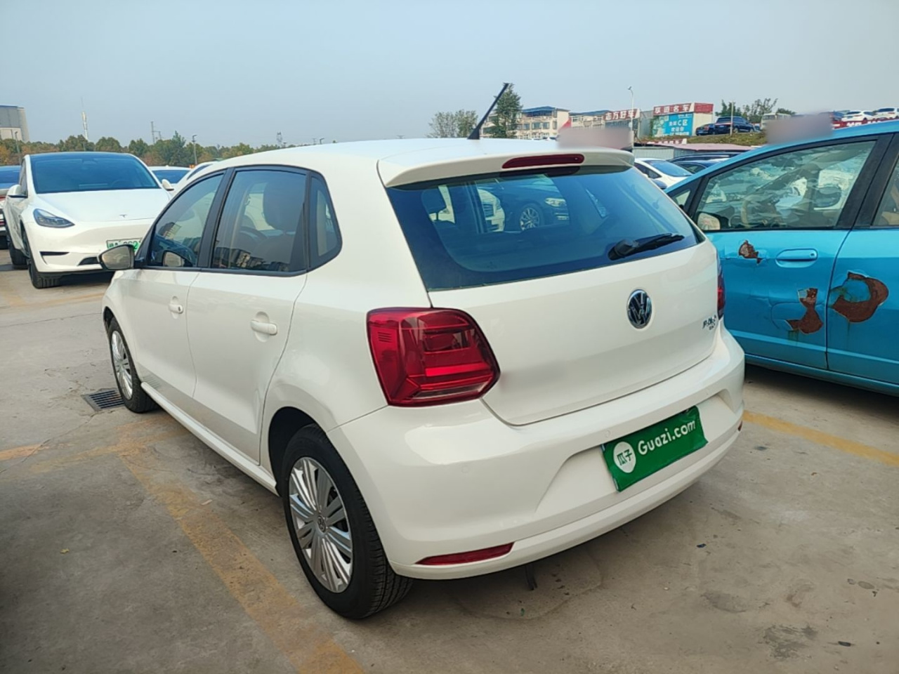 Polo 2016 1.6L AT Comfort photo 4
