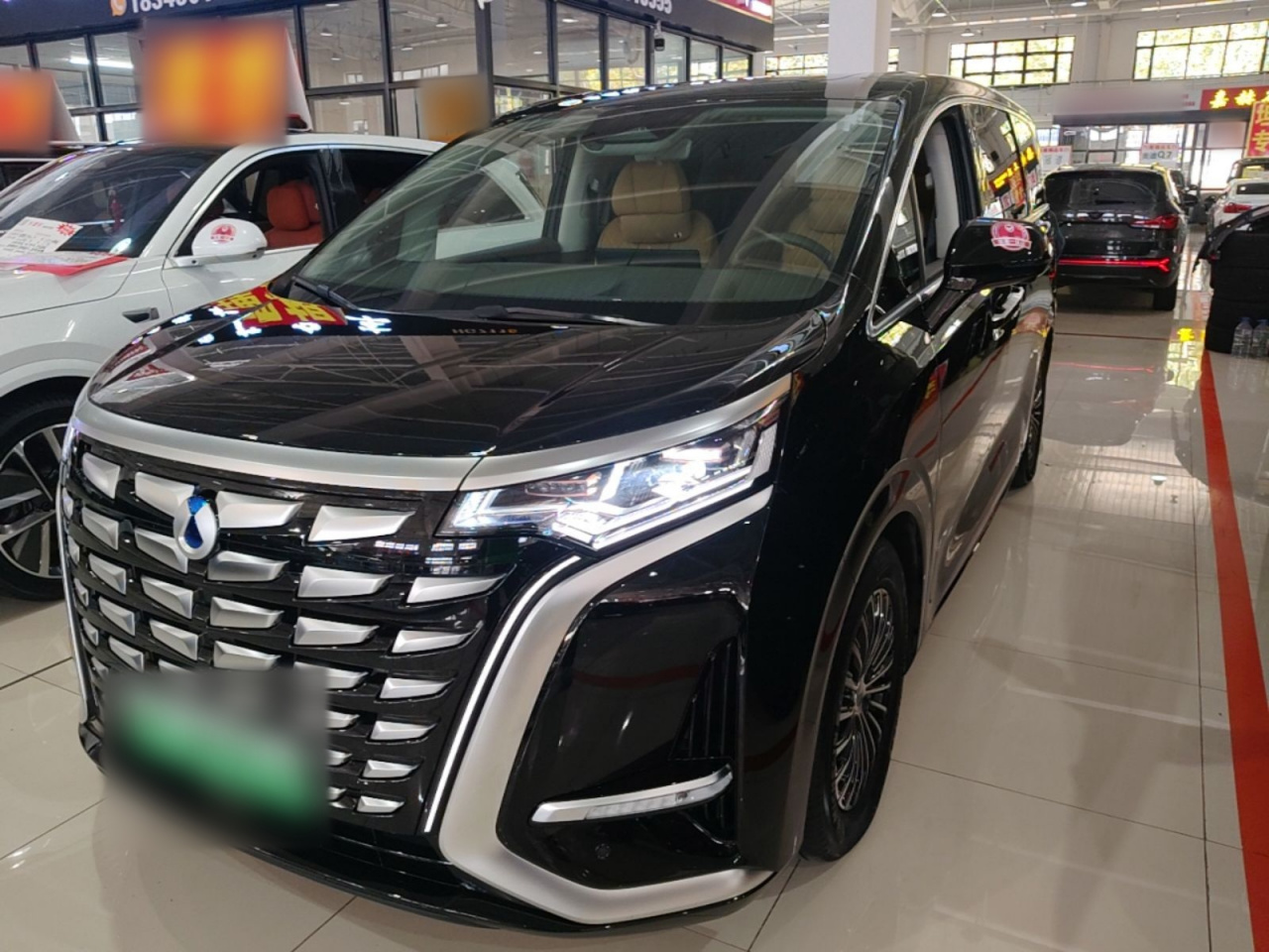 D9 2022 DM-i 970 AWD Noble