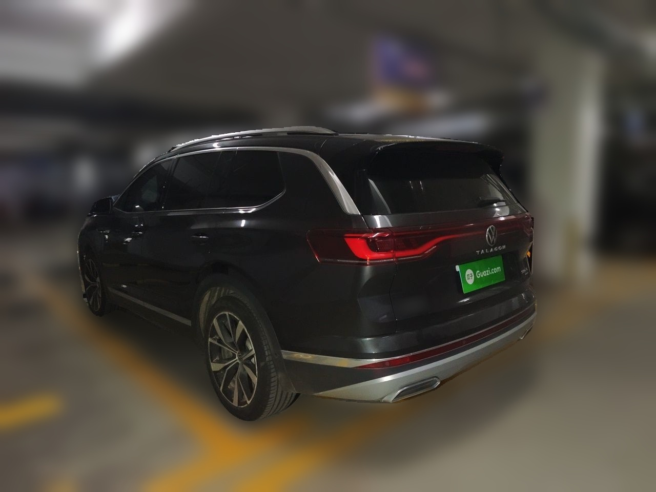 2021 530TSI AWD Flagship Pro photo 4