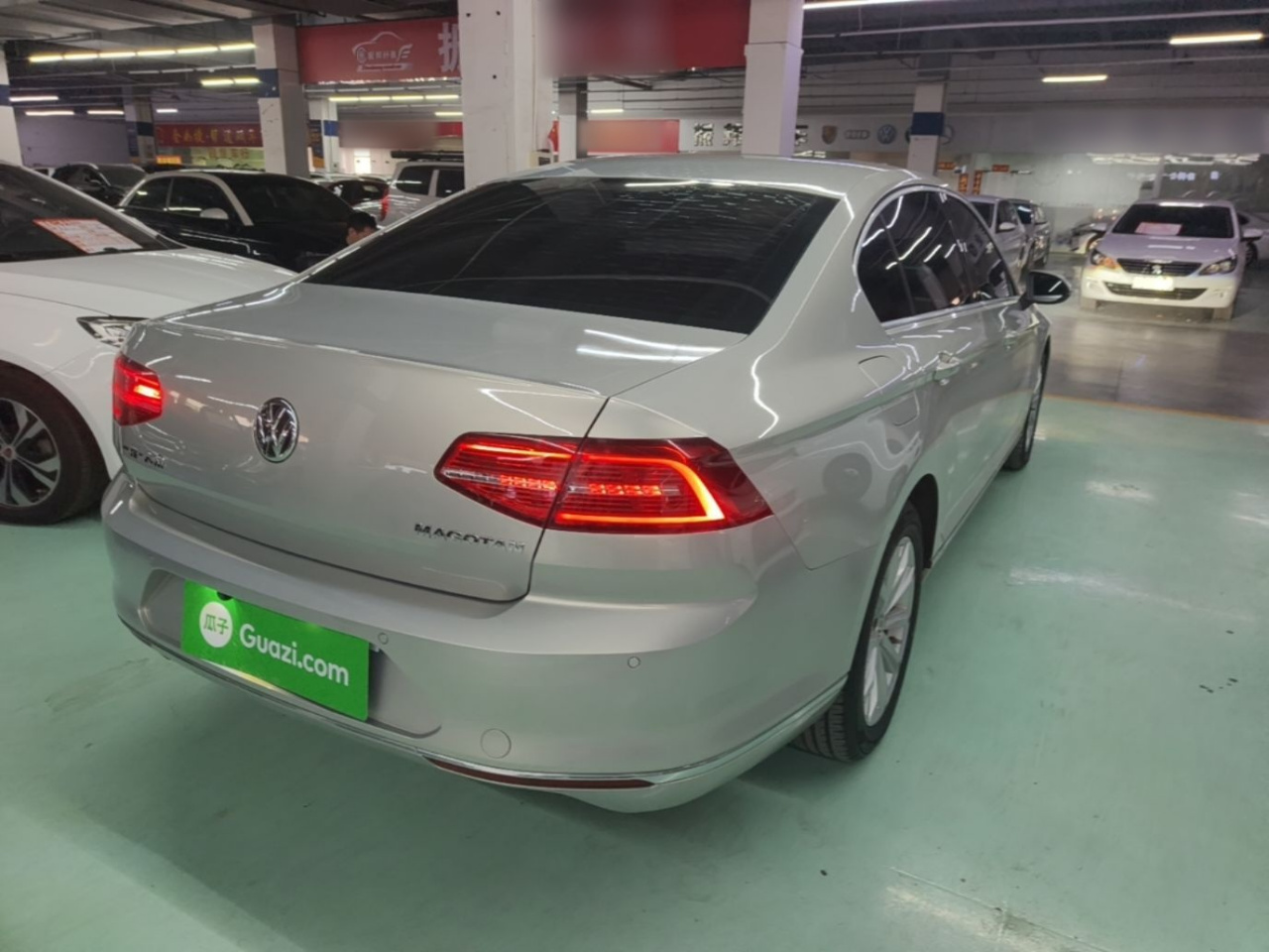 Magotan 2018 330TSI DSG Leading photo 4