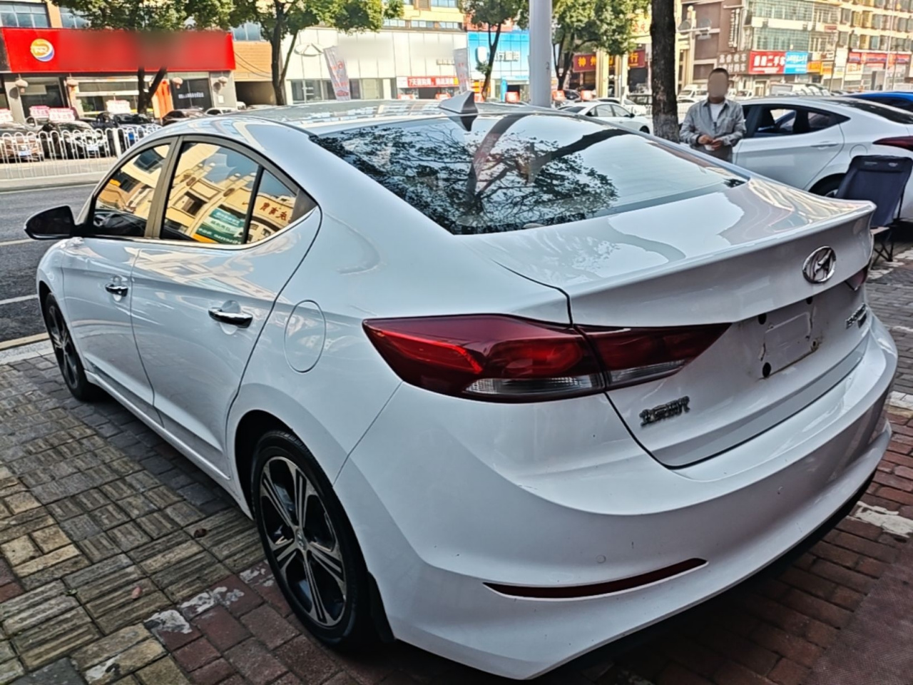 Elantra 2018 1.4T DCT photo 4
