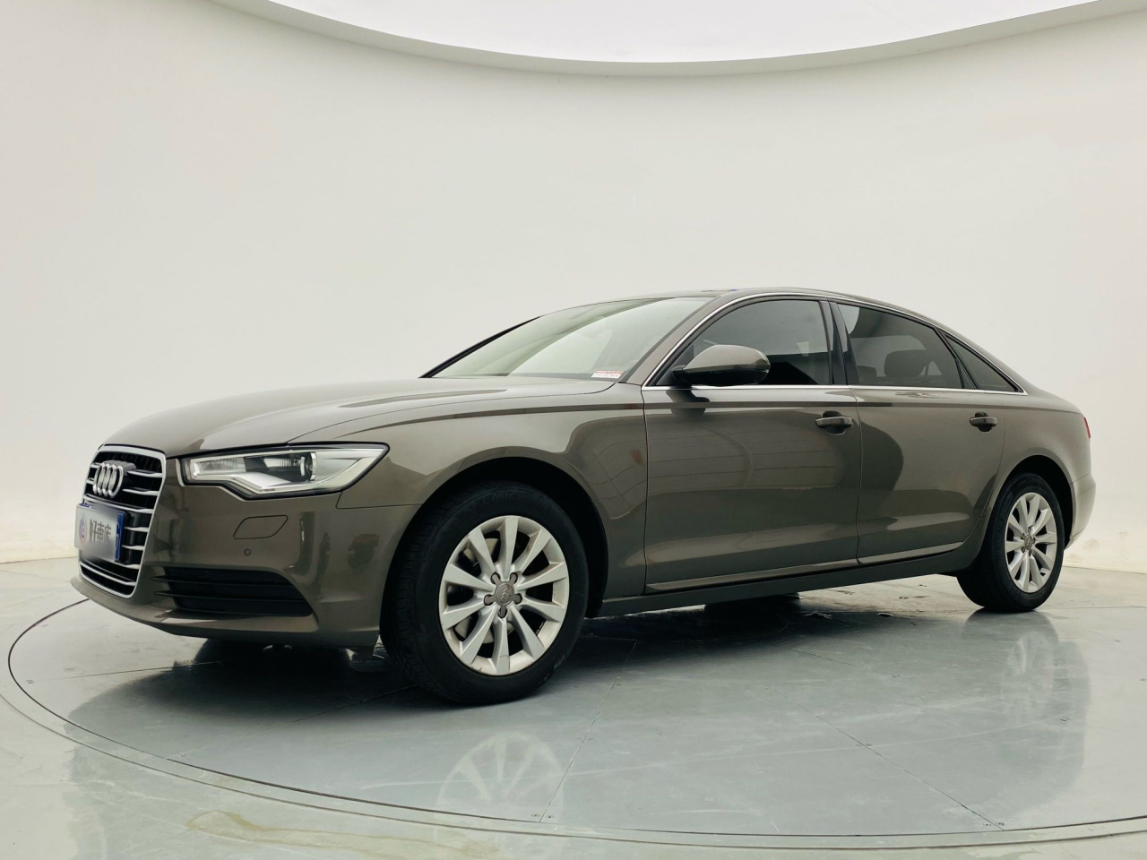 A6L 2014 TFSI Standard photo 2