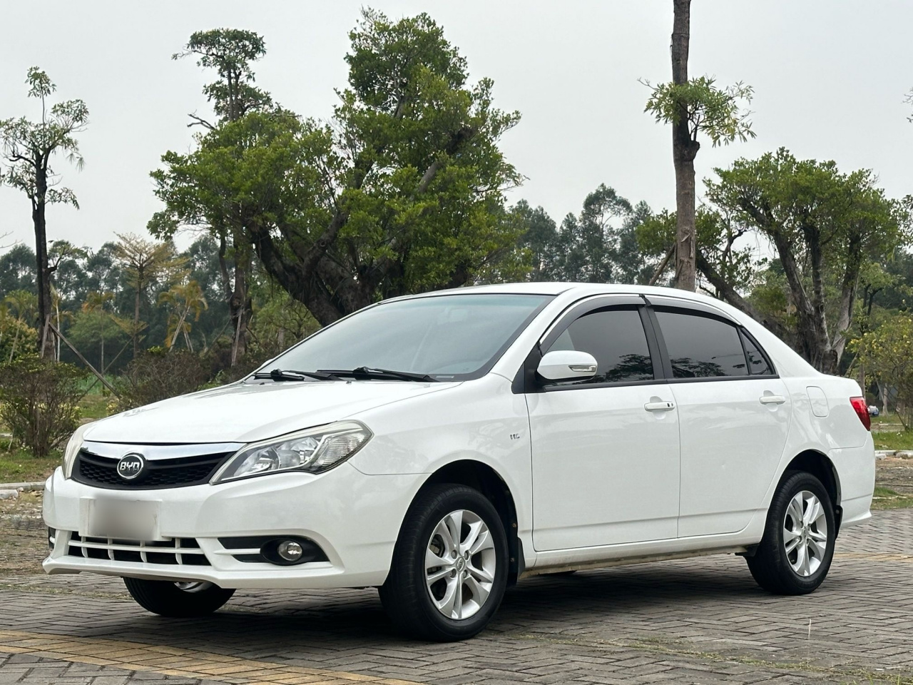 F3 2015 1.5L MT Comfort