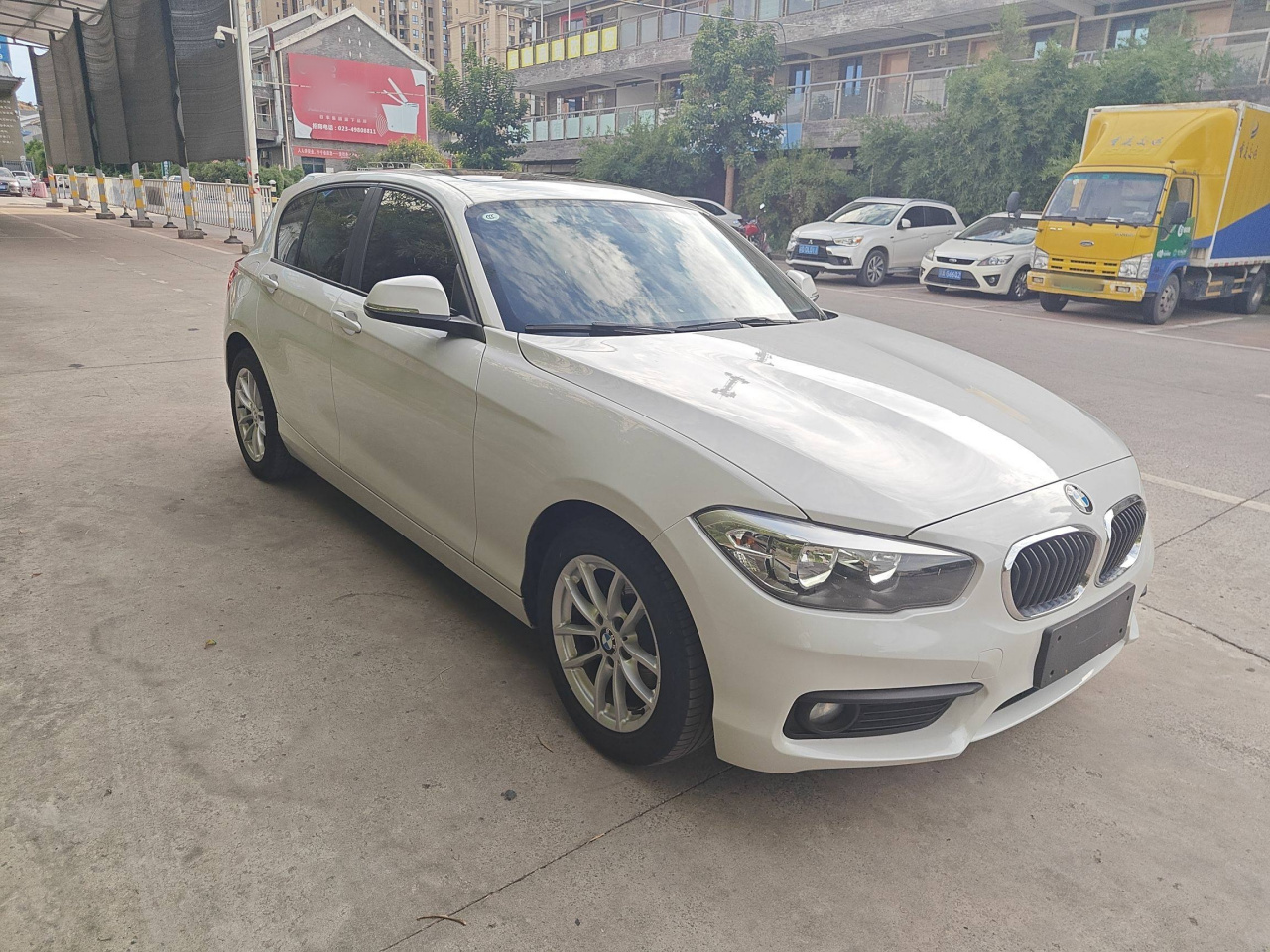 1 Series Imported 2018 118i Leading photo 3