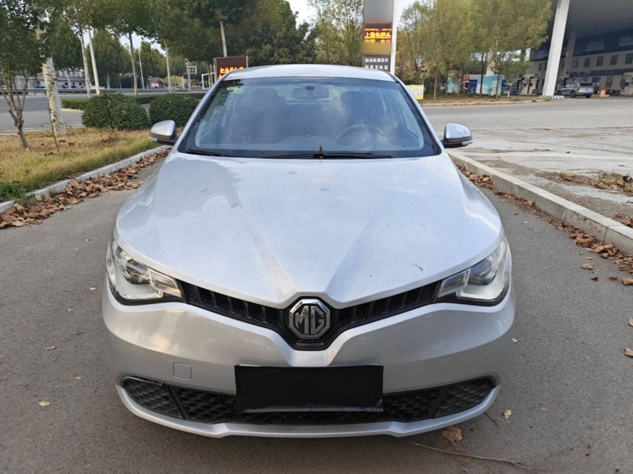 2015 1.5T AT photo 2