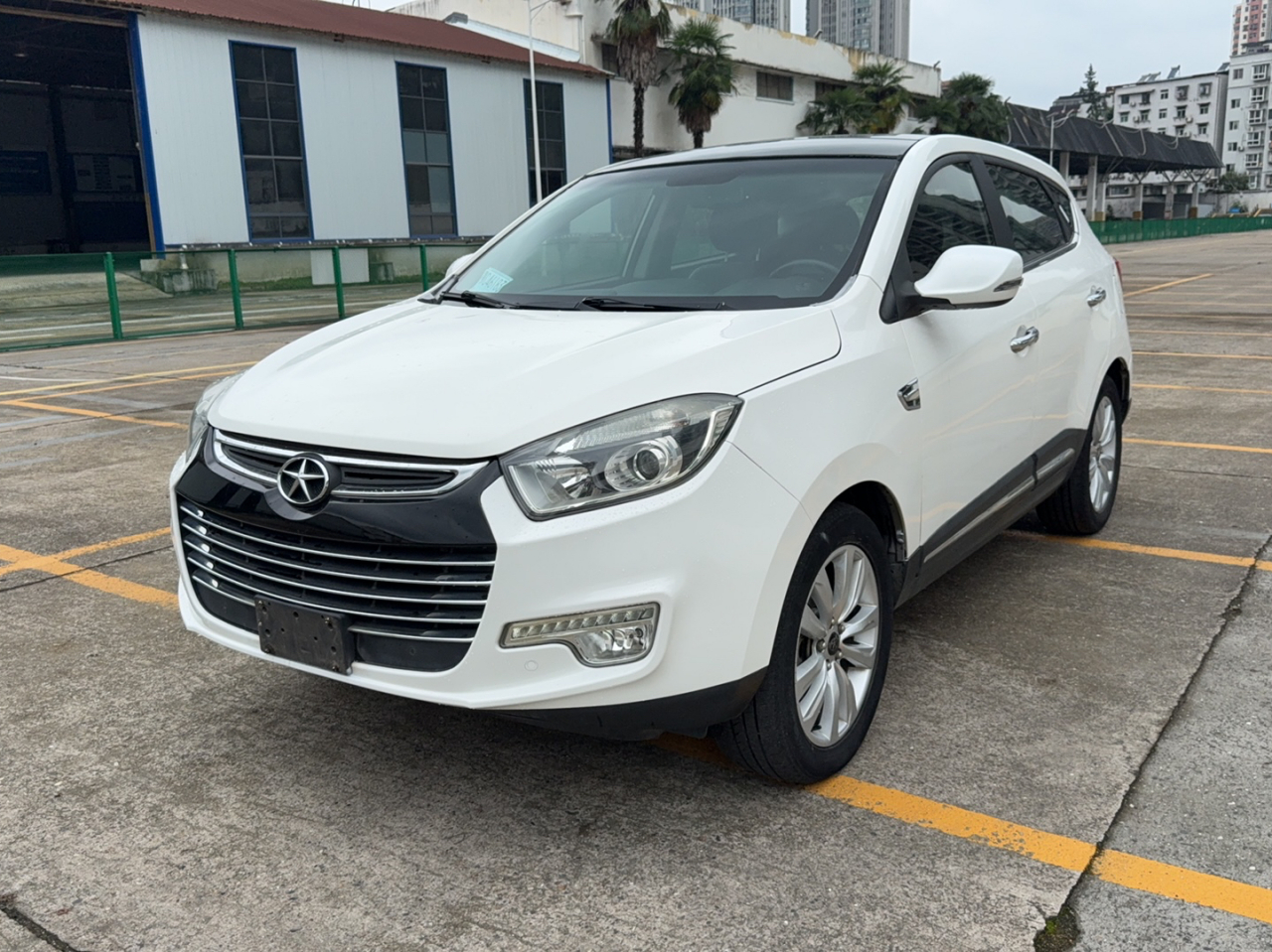 JAC Refine S5 2015 1.5T AT Luxury