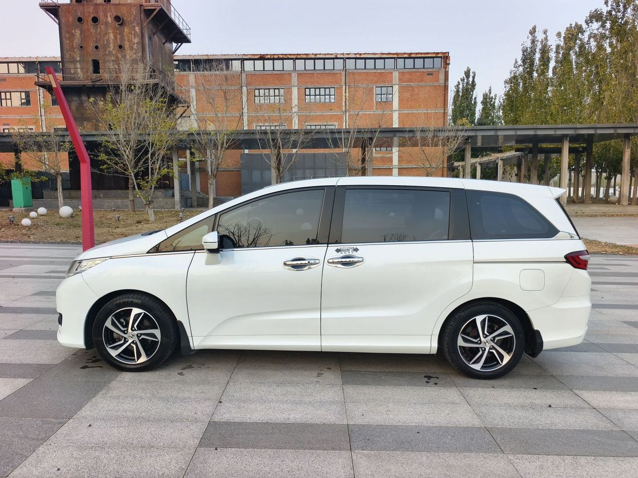 Odyssey 2017 2.4L Luxury photo 2