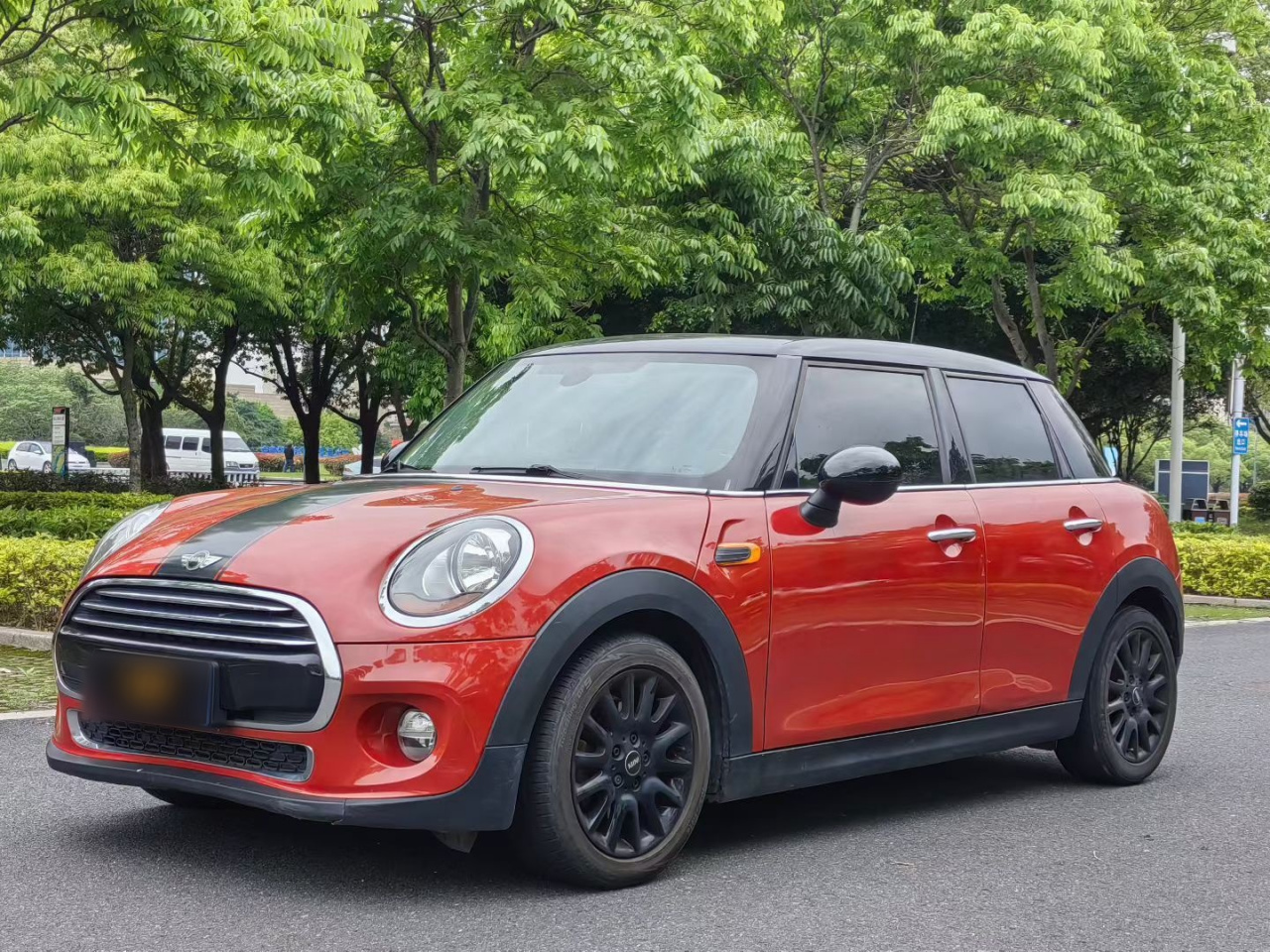 2016 1.5T COOPER 5-Door