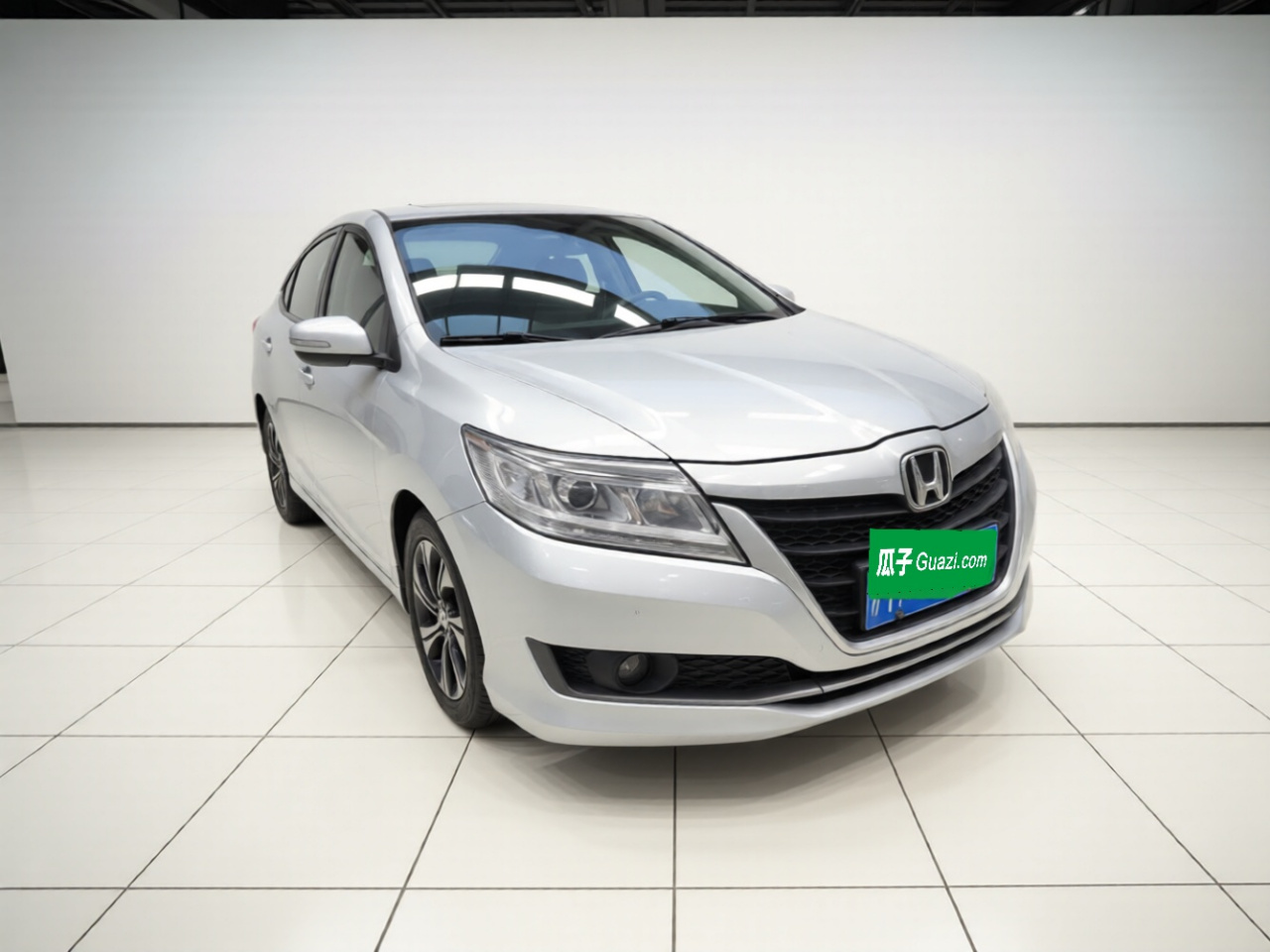 Crider 2016 1.8L CVT Luxury photo 3
