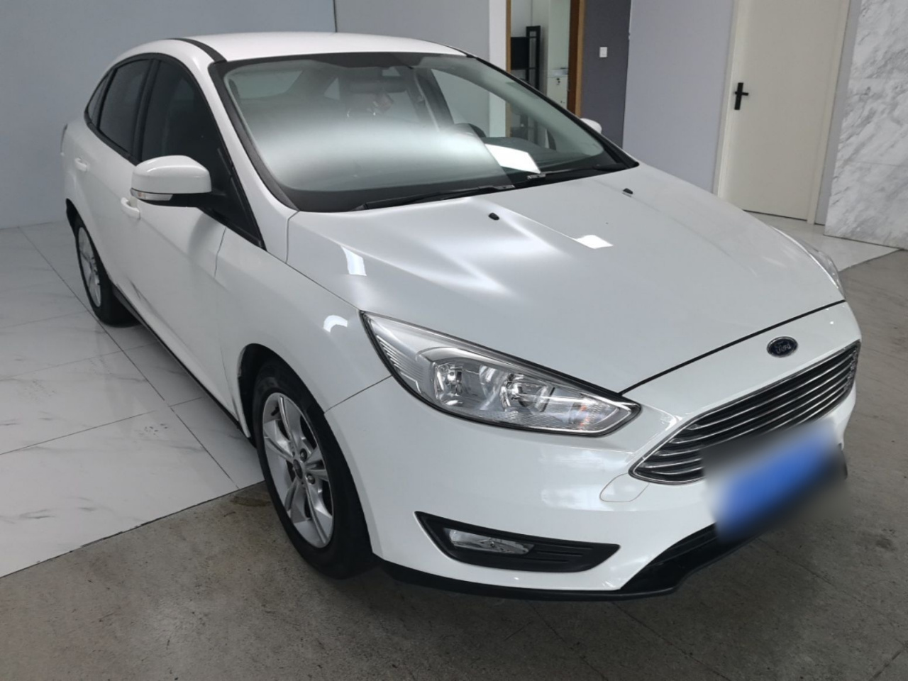 Focus 2015 Sedan 1.6L AT Comfort photo 3