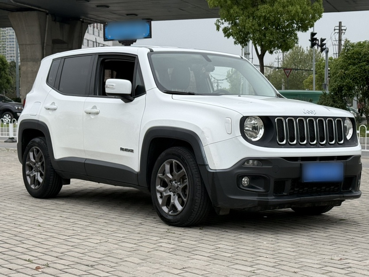 Renegade 2018 180T AT + photo 4