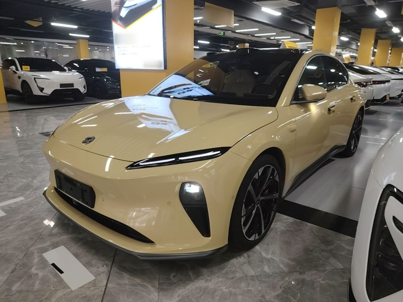 ET5 2022 75kWh