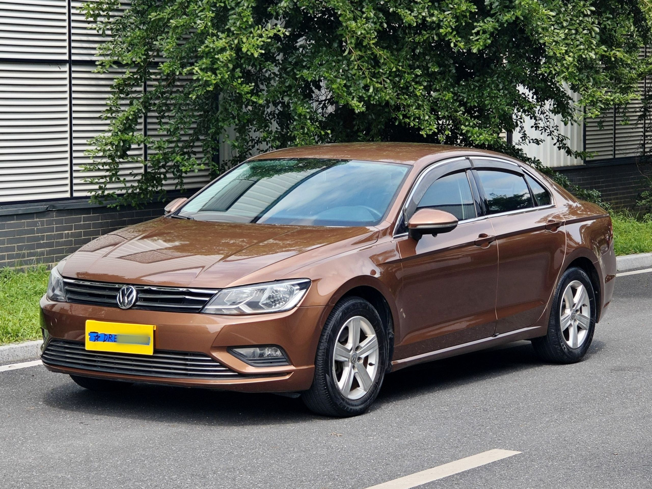 Lamando 2015 230TSI DSG