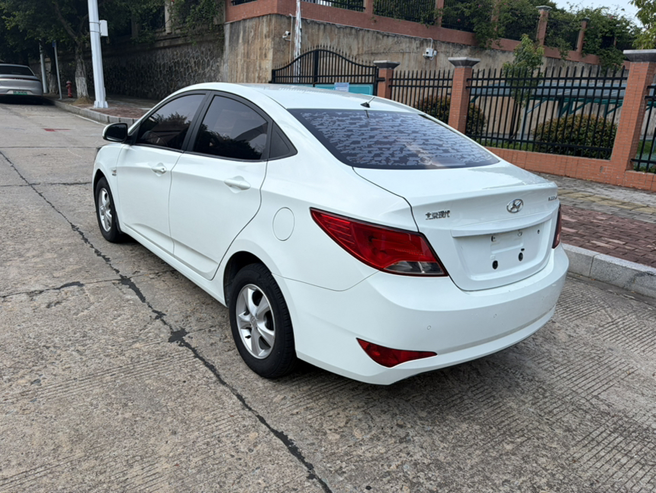Verna 2016 1.4L AT Smart GLS photo 2
