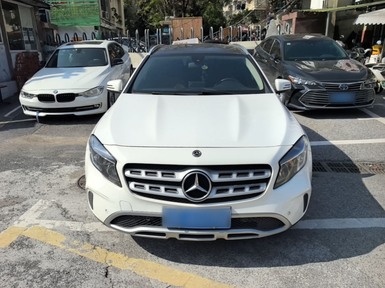 GLA 2017 GLA 200 Dynamic photo 2