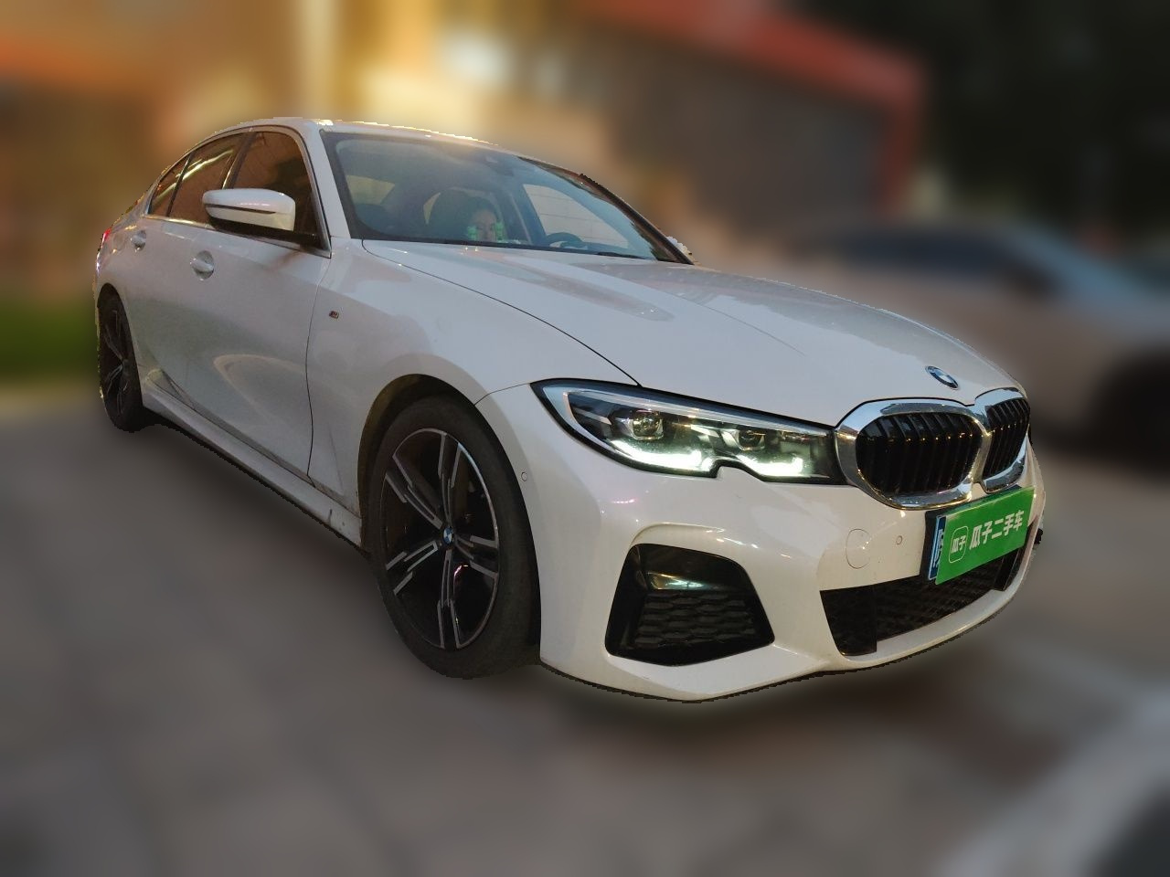 3 Series 2021 325i M Sport Package photo 3