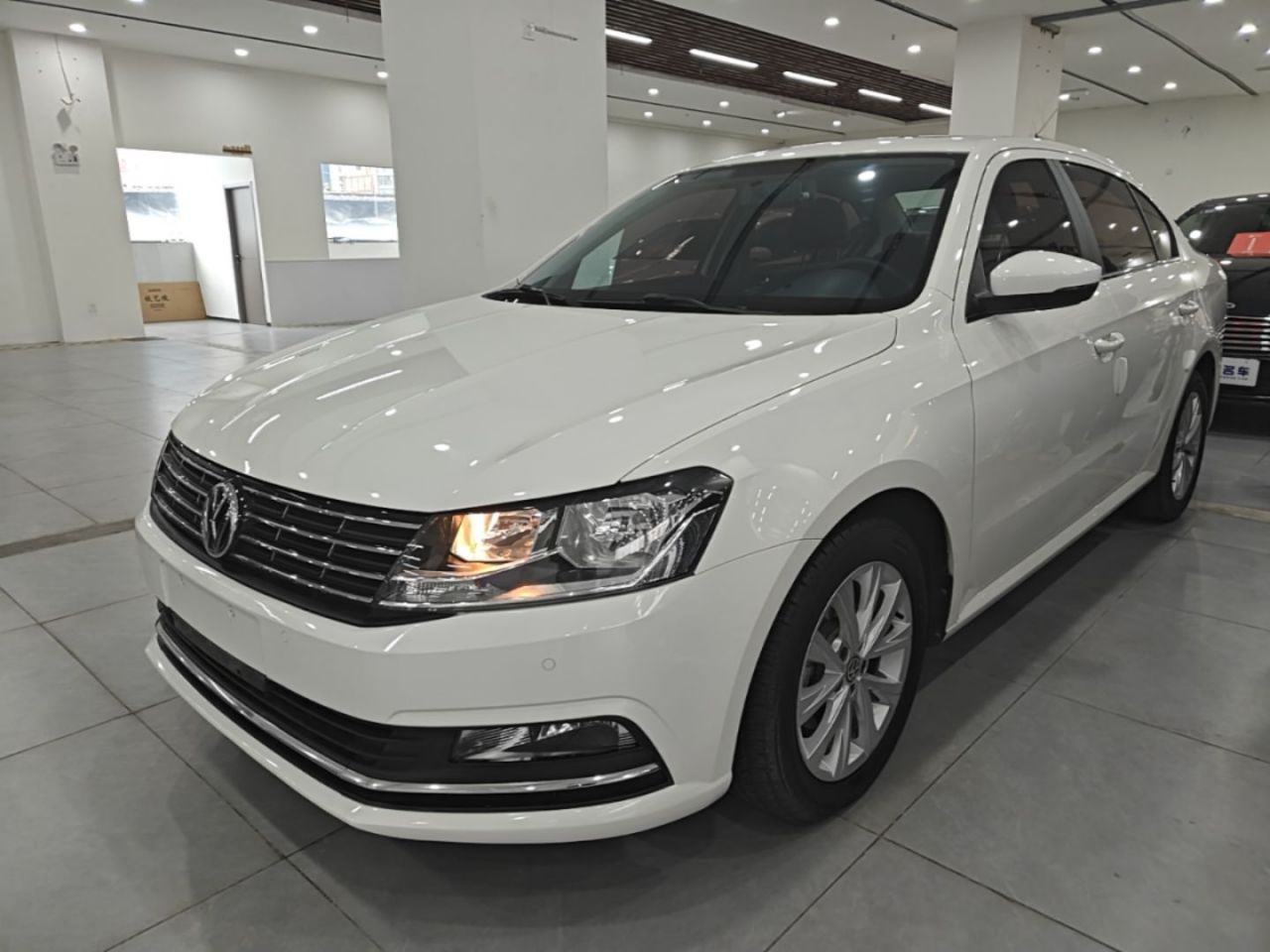 Lavida 2015 1.6L AT Comfort