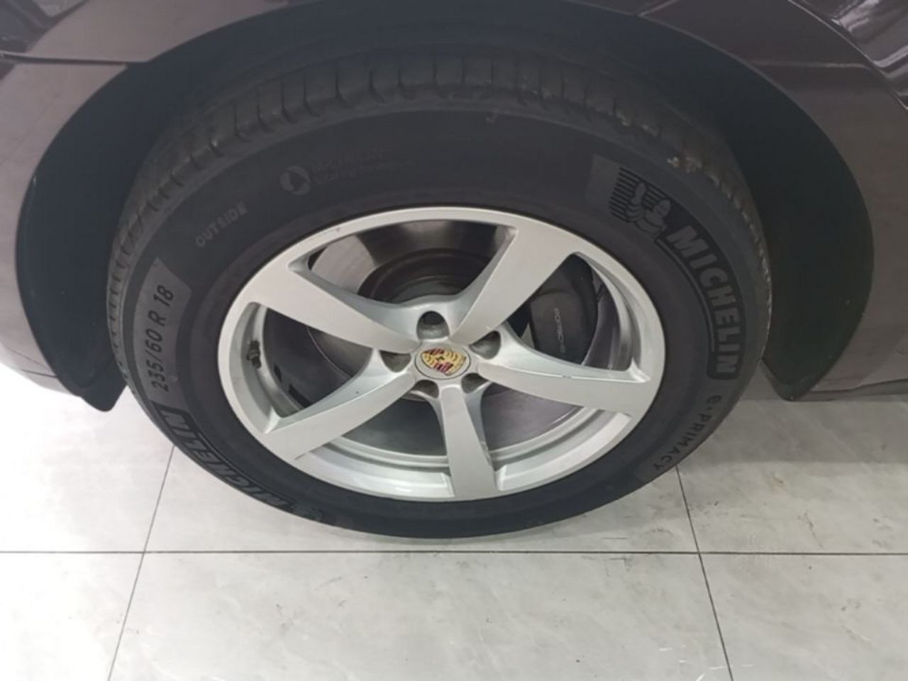 2017 Macan 2.0T photo 3